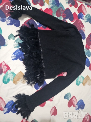 Черна блуза с пера пуловер , снимка 3 - Блузи с дълъг ръкав и пуловери - 52918445