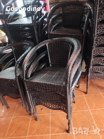 Столове за кафене , заведение иползвани