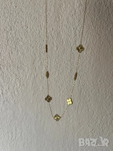 Van Cleef колие, снимка 3 - Колиета, медальони, синджири - 52292003