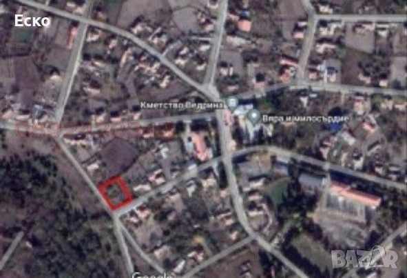 Парцел в с.Ведрина 1320м2. Ток, вода, регуляция. Идеально тихо и зелено място, орехова гора.