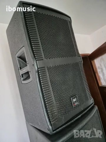 RCF VMAX 35 Пасивни тонколони