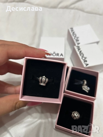 Оригинални талисмани Pandora, снимка 5 - Гривни - 52455846