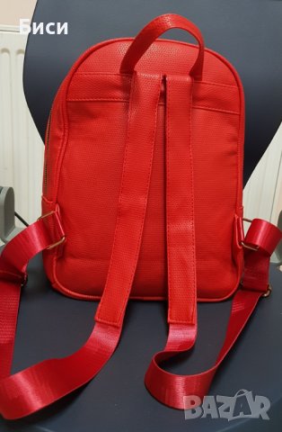 Gucci/Гучи-средно голяма червена раница ,естествена кожа, снимка 4 - Раници - 40057862