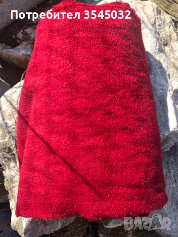 Вълнен плат цвят бордо 