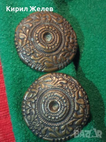 2 ВЪЗРОЖДЕНСКИ БРОНЗОВИ ОРНАМЕНТИРАНИ БРОШКИ УКРАШЕНИЕ АПЛИКАЦИЯ СТАРИННИ МАЙСТОРСКА РАБОТА 57901, снимка 10 - Колекции - 30550267