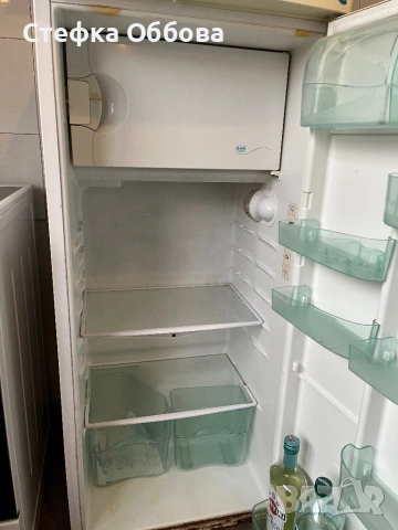 Продавам хладилник Polar, снимка 5 - Хладилници - 53759496