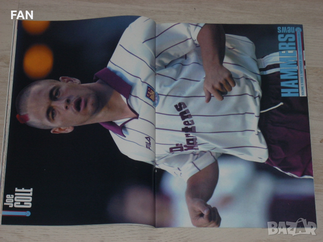 Уест Хям Юнайтед официални клубни списания "HAMMERS News" от 2000 до 2002 г., снимка 18 - Фен артикули - 36322597