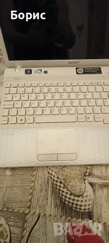 лаптоп sony vaio много запазен без забележки, снимка 4 - Лаптопи за работа - 53288569