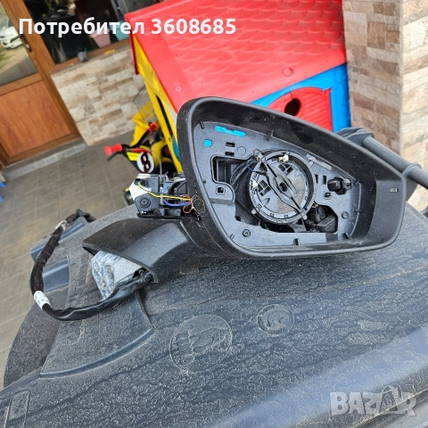 дясно огледало фолксваген ай ди 4 Volkswagen ID4 с камера, снимка 9 - Части - 53752573
