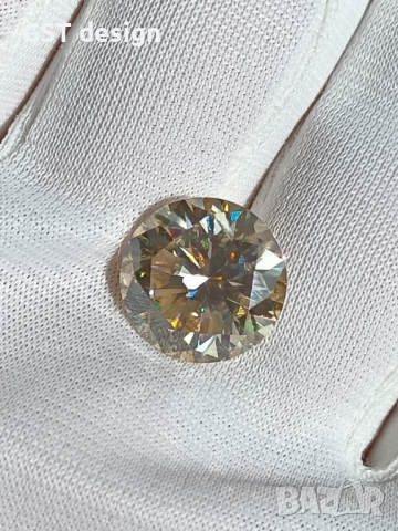 Огромен Топ 9,55 карата Фенси Златно Диамант Мойсанит Diamond Moissanite , снимка 4 - Други - 36279191