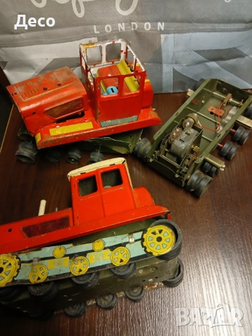 Стари ламаринени играчки за части., снимка 9 - Колекции - 53683129