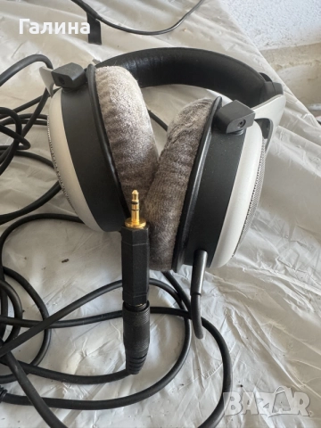 BeyerDynamic DT 880 (250 Ohms) Жични Over Ear , снимка 4 - Слушалки и портативни колонки - 55982281