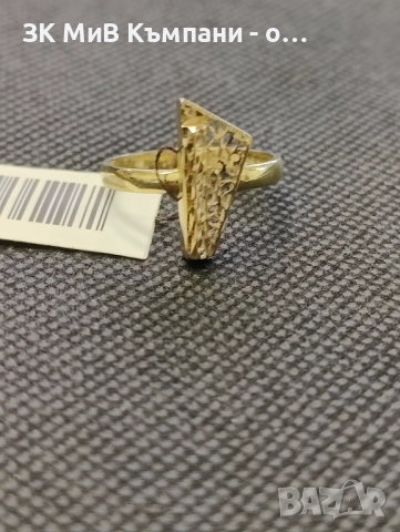 Чисто ново златно дамско пръстенче 1.88гр-14к