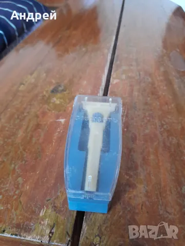 Стара самобръсначка Свежест