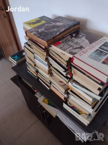 Книги Различни, втора употреба, Запазени , снимка 12 - Художествена литература - 50409768