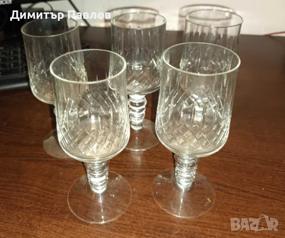 Кристални чаши от 80-те, снимка 5 - Сервизи - 40227520