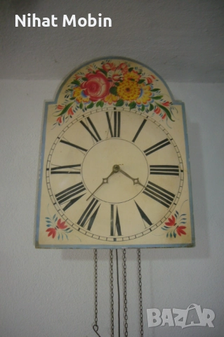 Стар стенен часовник, снимка 2 - Стенни часовници - 51686369