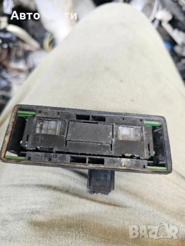 Сензор за дъжд за Renault Laguna 8200001914 Оригинален 2.2 Dci 2002, снимка 2 - Части - 51116277