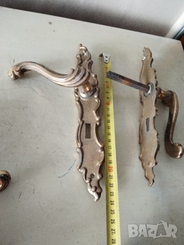 барокови дръжки за врата с шилд-комплект, снимка 2 - Антикварни и старинни предмети - 41841427