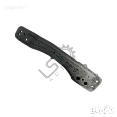 Греда тампон преден мост Toyota RAV4 II 2000-2006 ID: 136223, снимка 2 - Части - 47629023