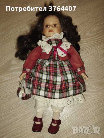 Оригинална кукла