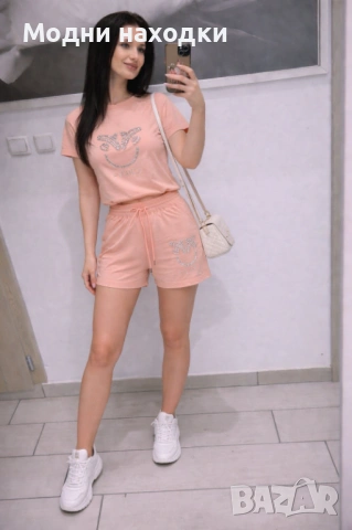 Дамски екип