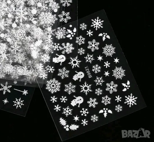 30 бр Бели коледни снежинки топки самозалепващи лепенки ваденки за нокти маникюр декорация ваденки, снимка 5 - Продукти за маникюр - 48410407