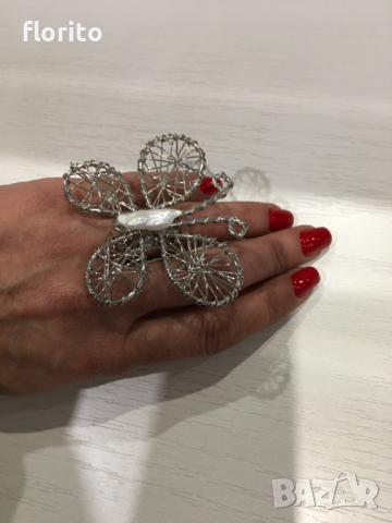 Ефектен пръстен, снимка 5 - Пръстени - 36241372