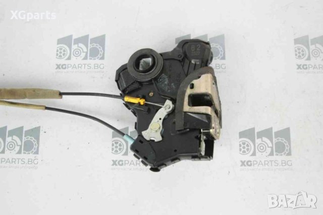 Брава врата предна дясна за Toyota Corolla E12 2.0d4d 90к.с. хечбек (2001-2007), снимка 2 - Части - 41485758