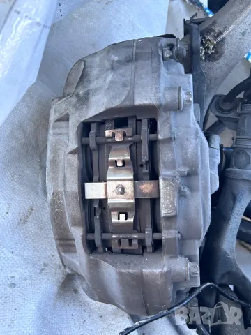 апарати и дискове AMG W205 4х4 4Matic  C class предни апарати с винтилирани дискове, снимка 7 - Части - 47312618