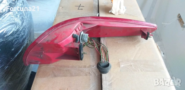 Peugeot 607 - ляв стоп, снимка 2 - Части - 53659443