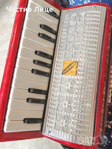 Оригинален Руски Соц СССР Акордеон Малыш 12 баса , снимка 6 - Акордеони - 50377436
