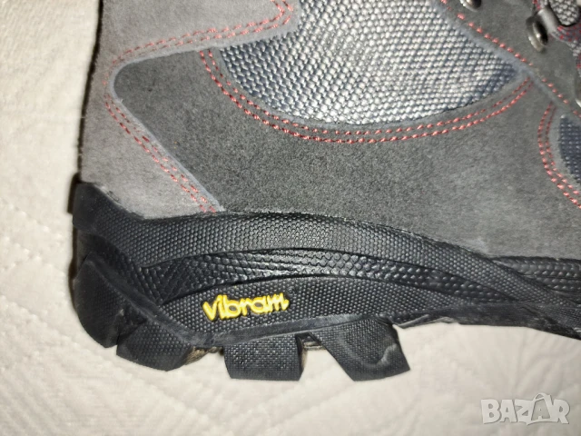 GARMONT № 43 GORE-TEX ,Vibram мъжки туристически боти, снимка 9 - Мъжки боти - 50510859