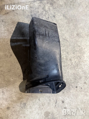 Десен въздуховод за М броня Bmw Бмв E60 Е60, снимка 3 - Части - 53598882