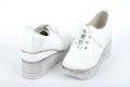 Бели дамски обувки на платформа от естествена кожа, снимка 3