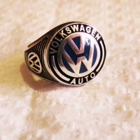 стар мъжки сребърен пръстен на голямата марка за автомобили  фолксваген, Volkswagen, снимка 1 - Пръстени - 35866303