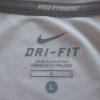 NIKE Run тениска размер L, снимка 6 - Спортни дрехи, екипи - 42013264