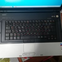 Продавам лаптоп Sony Vaio PCG-9W2M намален на 120 лв., снимка 2 - Лаптопи за дома - 39703617