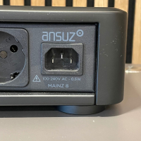 Ansuz Mainz8 C2 разклонител с 8 гнезда шуко, снимка 3 - Ресийвъри, усилватели, смесителни пултове - 44776261