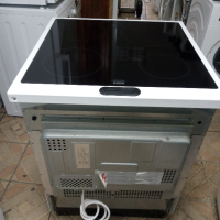 Като нова свободно стояща печка с керамичен плот VOSS Electrolux 60 см широка 2 години гаранция!, снимка 8 - Печки, фурни - 44738925