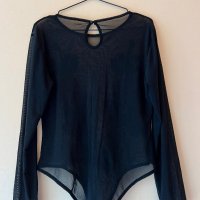 Черно мрежесто боди с дълъг ръкав и бродирани цветя 🌸, снимка 4 - Блузи с дълъг ръкав и пуловери - 44198704