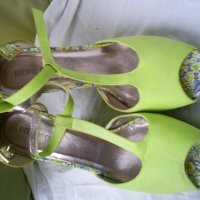 много ефектни обувки на Рикардо Фарини, снимка 2 - Дамски елегантни обувки - 38776790