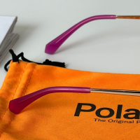 Слънчеви очила Polaroid, детски, чисто нови, цвят тип хамелеон, с калъфче и кърпичка, снимка 9 - Слънчеви и диоптрични очила - 44681685
