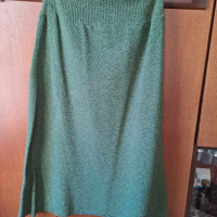 Дамска плетена вълнена пола № 109, снимка 1 - Якета - 44532459