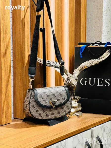 Guess дамски чанти Различни цветове , снимка 1