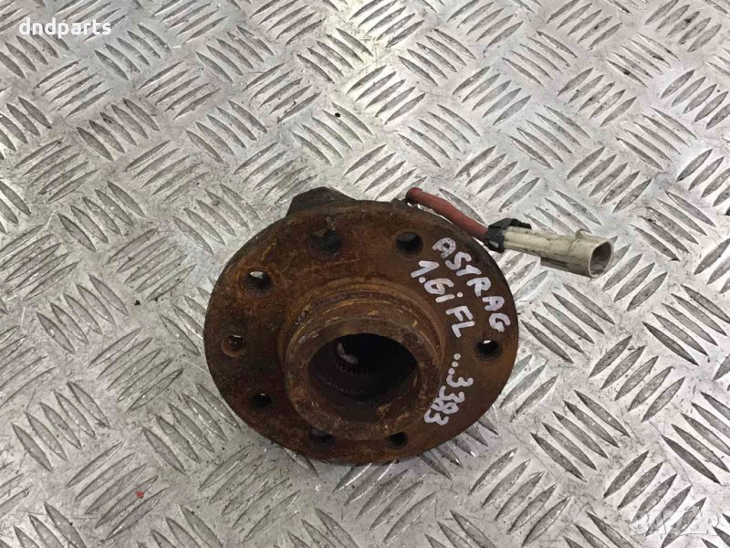 Предна лява главина Opel Astra G,1.6i/16v,1999г., снимка 1