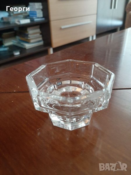 Стъклена поставка за свещи, снимка 1