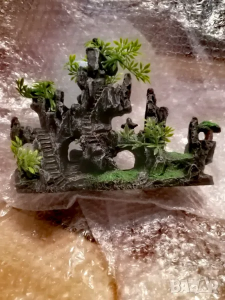 Красив скален масив за аквариум, снимка 1
