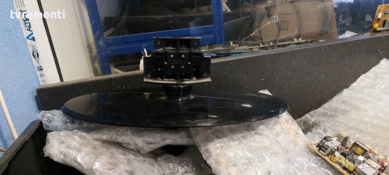 оригинална стойка bn61-02192x за телевизор Samsung, модел LE32R71B, снимка 1