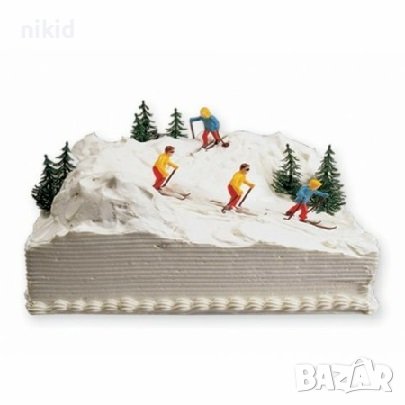 Ски скиор скиори пластмасови фигурки за игра и украса торта декор, снимка 1